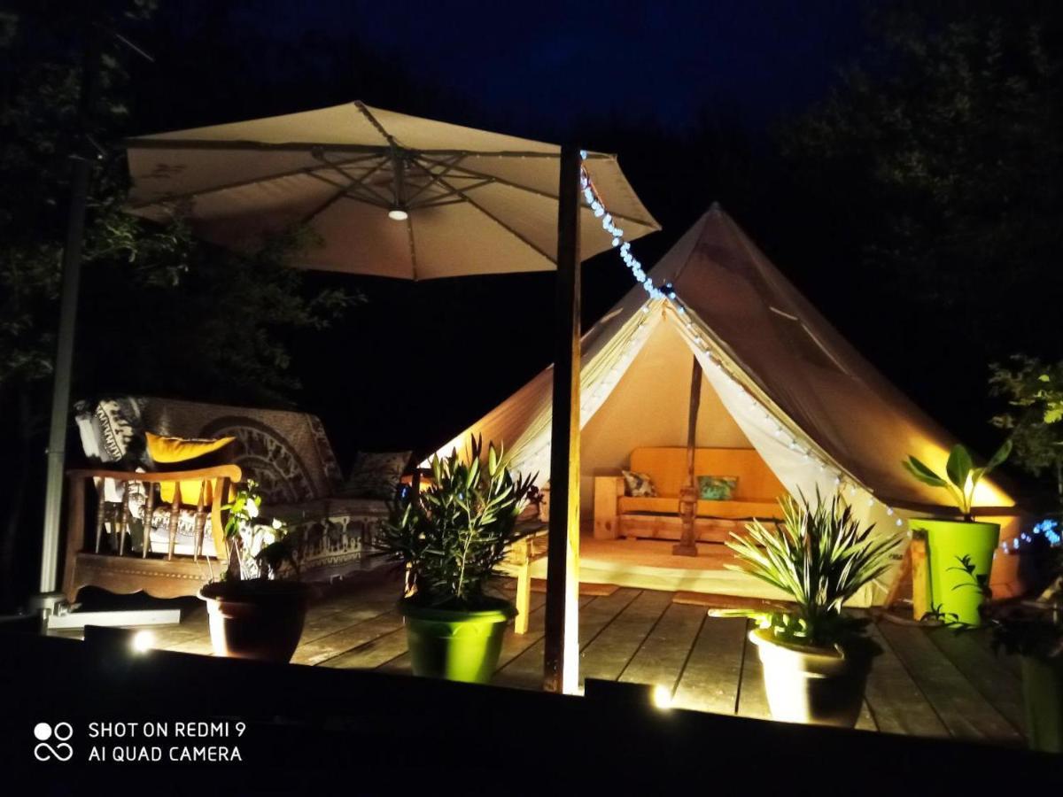 Tente Safari Lodge Dans Foret Luxuriante Vielle-Tursan Exterior photo