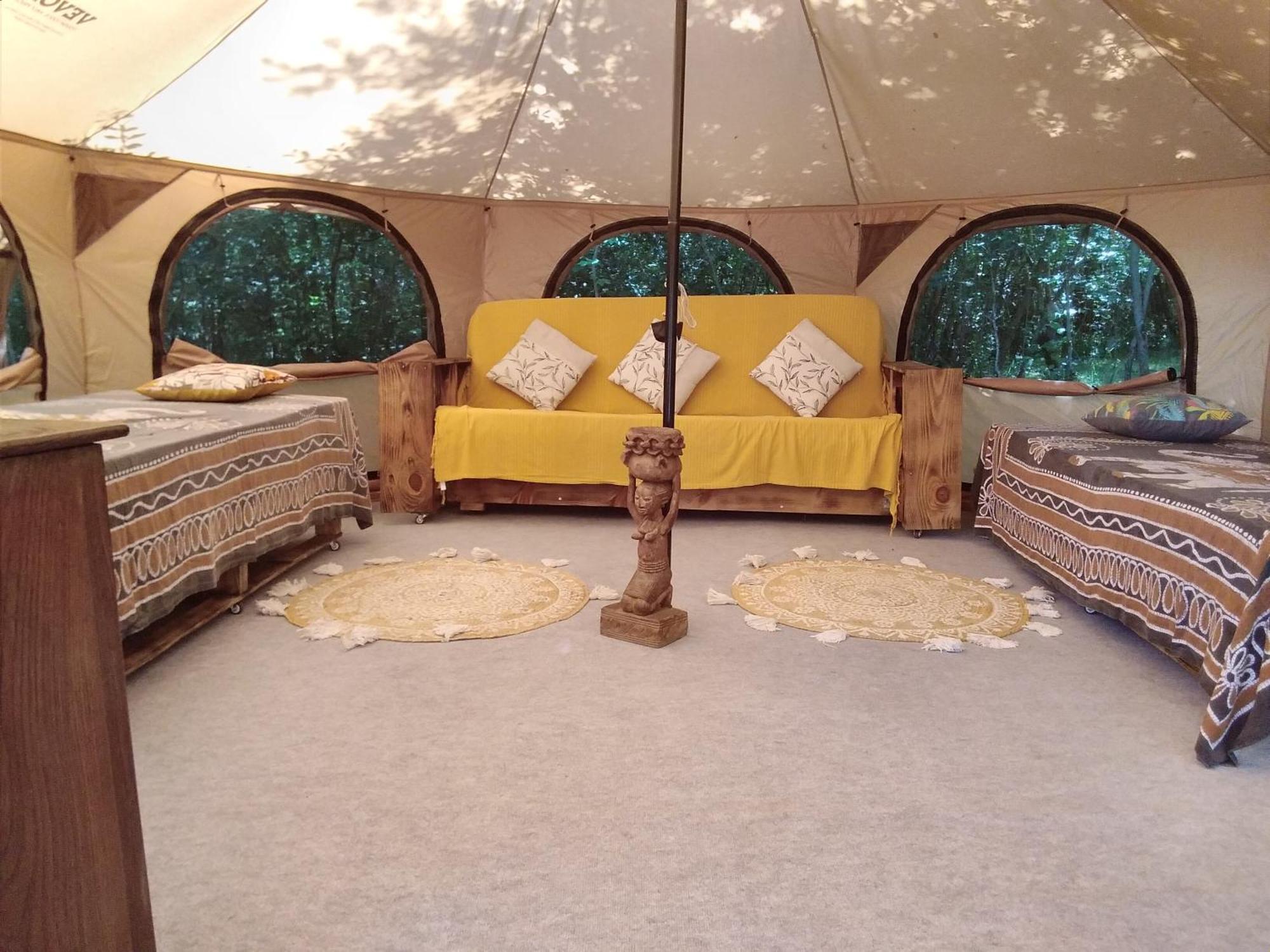 Tente Safari Lodge Dans Foret Luxuriante Vielle-Tursan Exterior photo